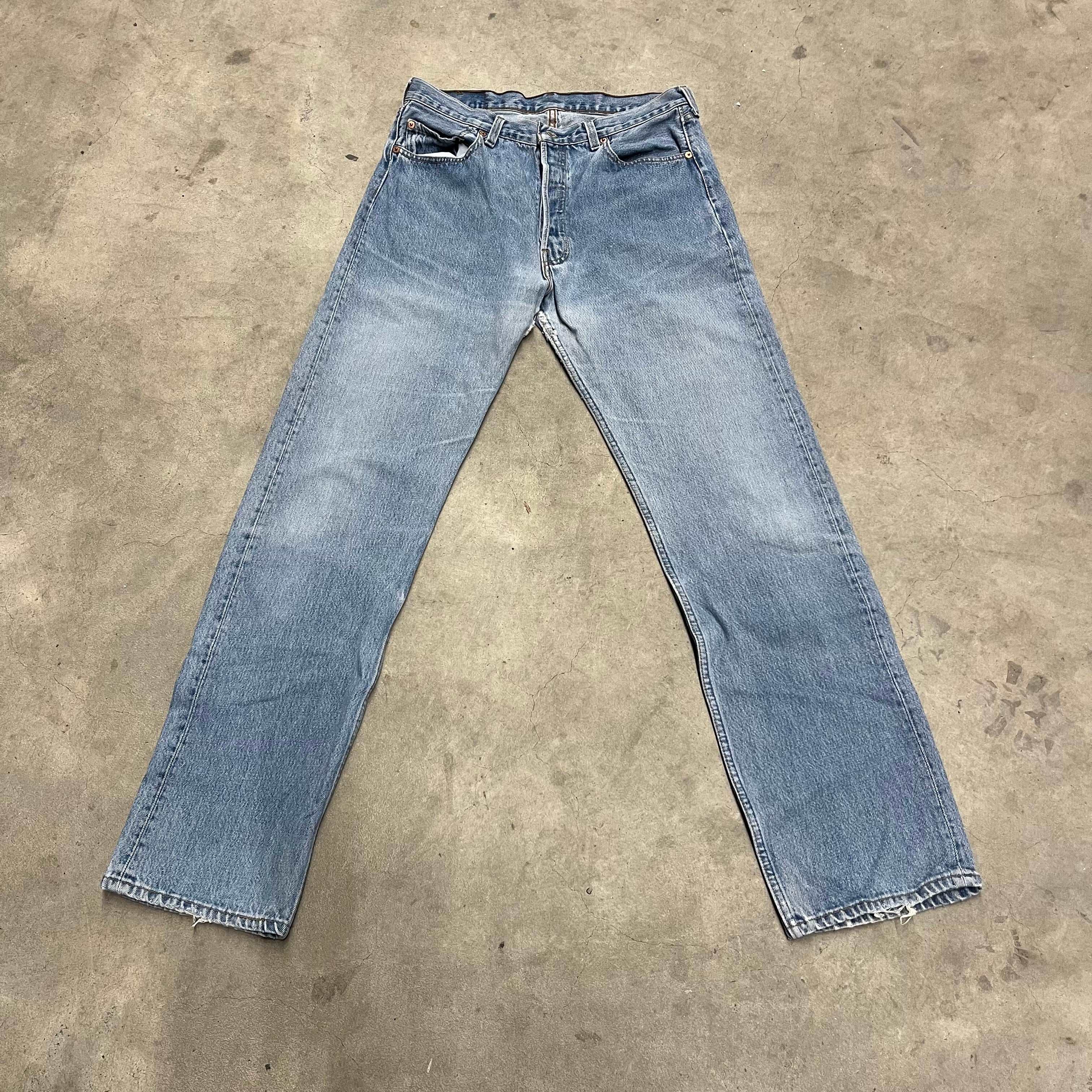 Vintage Levi’s 501 - W32 L34