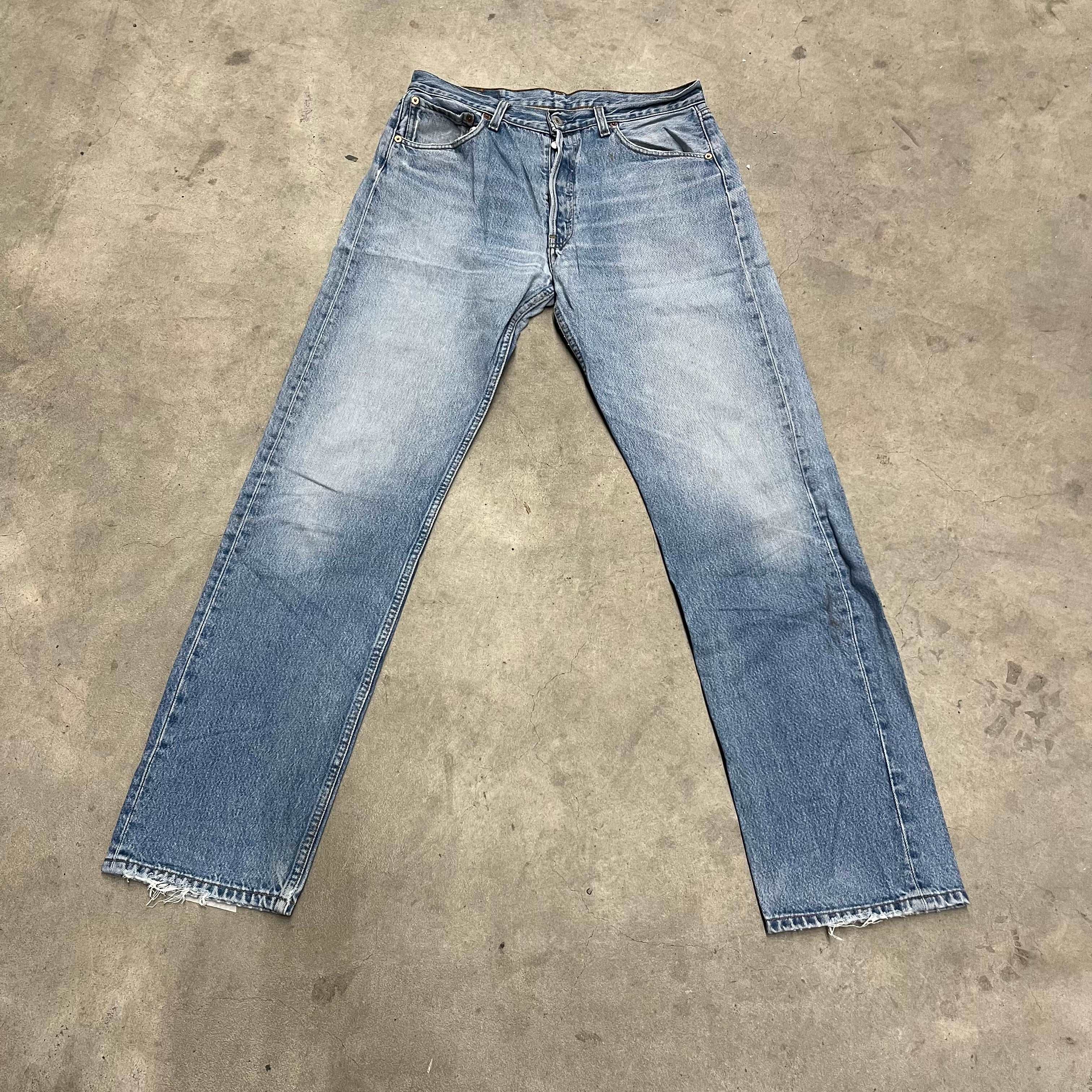 Vintage Levi’s 501 - W33 L34