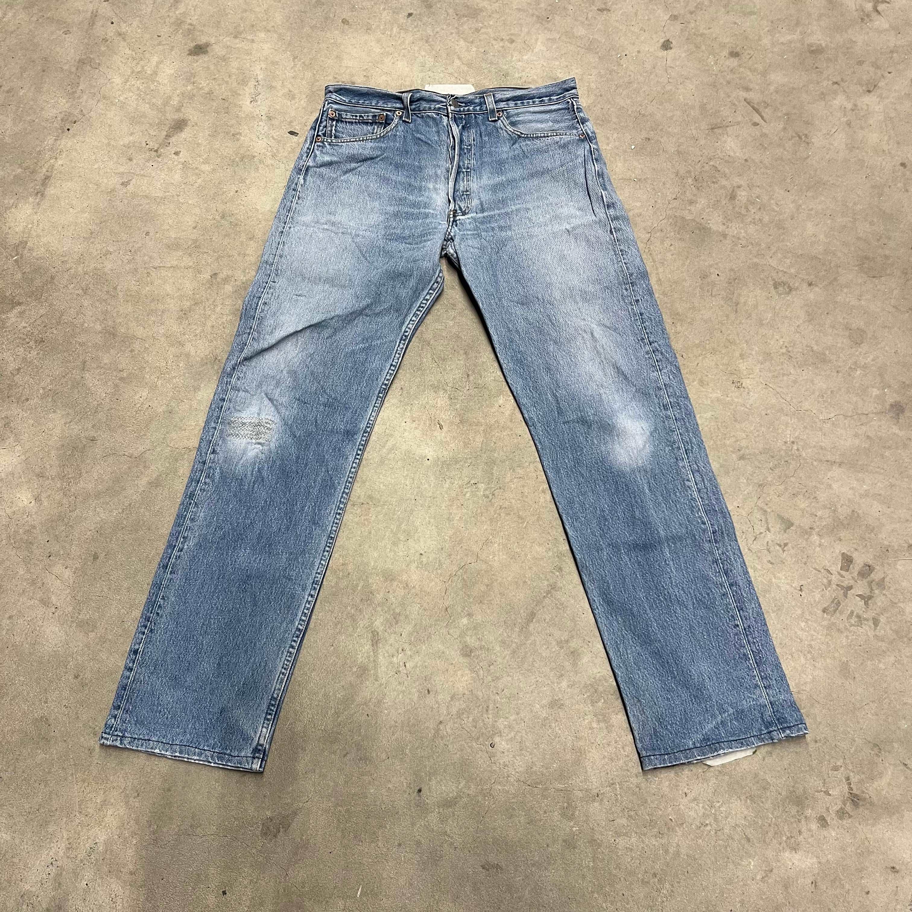 Vintage Levi’s 501 - W33 L32